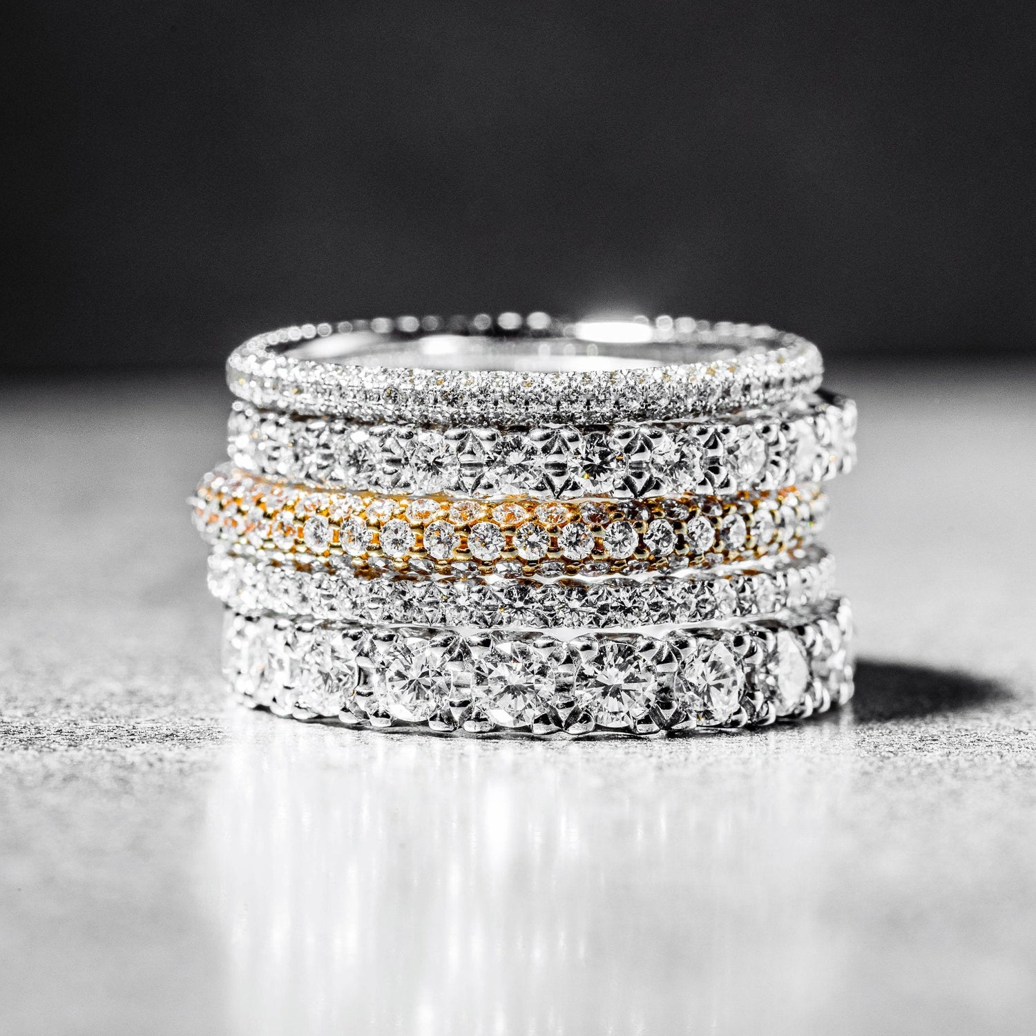 Five stacked rings on top of each other.