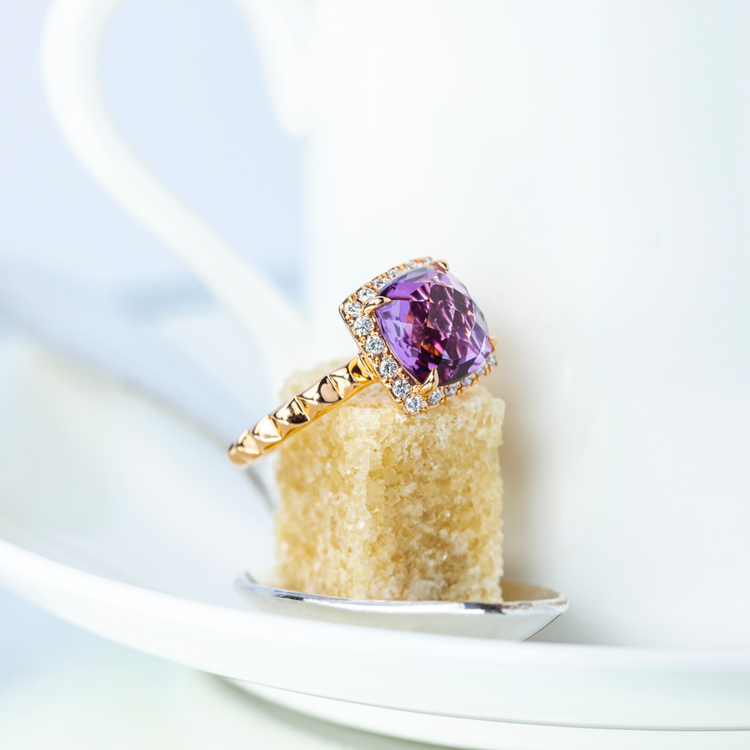 Oliver Heemeyer Charlie Amethyst Ring Fancy. Different perspective 2.