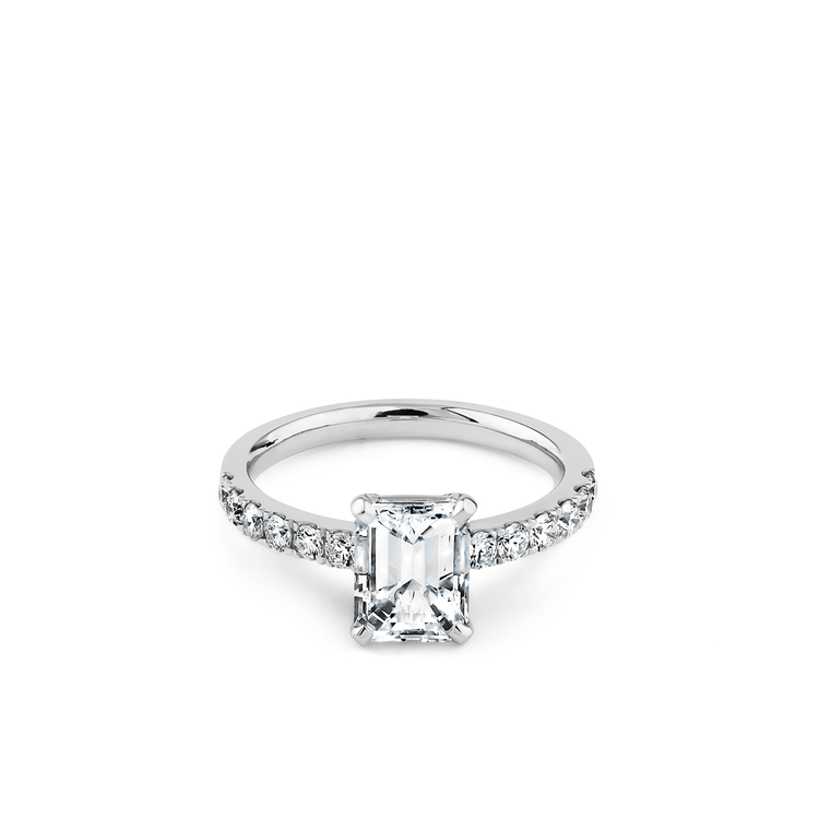 Oliver Heemeyer Elizabeth Diamond Ring made of platinum.