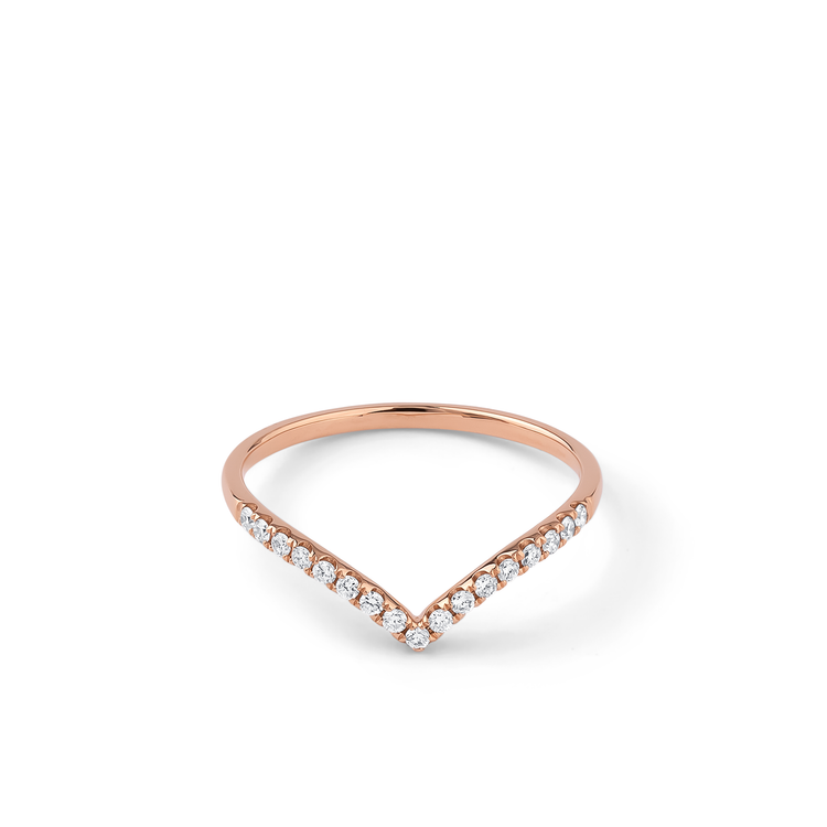 Oliver Heemeyer Victoria Diamond Ring made of 18k rose gold.