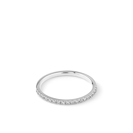 Oliver Heemeyer Anniversary Diamond Ring HC made of 18k white gold.