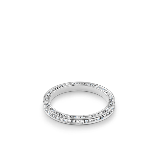 Oliver Heemeyer Briar Diamond Ring made of 18k white gold.