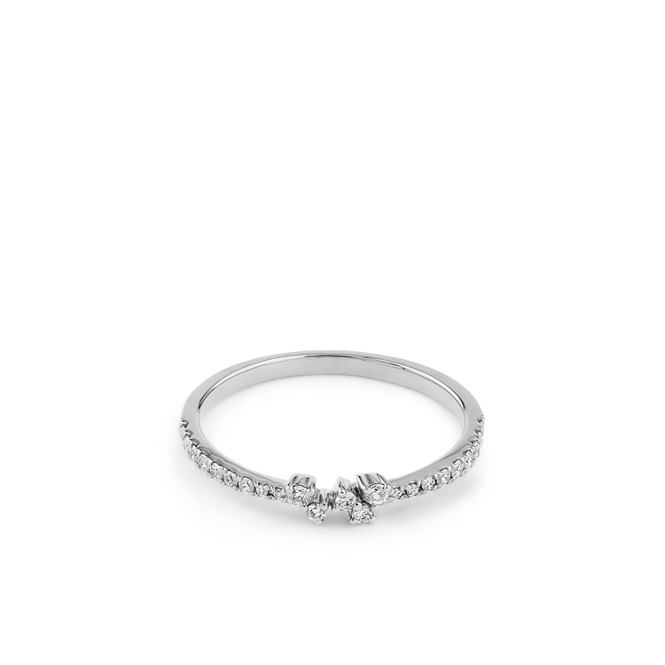 Oliver Heemeyer Fran Diamond Ring made of 18k white gold.
