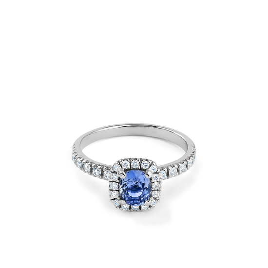 Oliver Heemeyer Frannie blue sapphire ring made of 18k white gold.