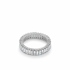 Oliver Heemeyer Getty diamond ring made of 18k white gold.