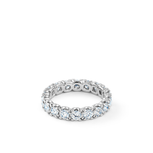 Oliver Heemeyer Holly eternity diamond Ring No. 6 made of 18k white gold.