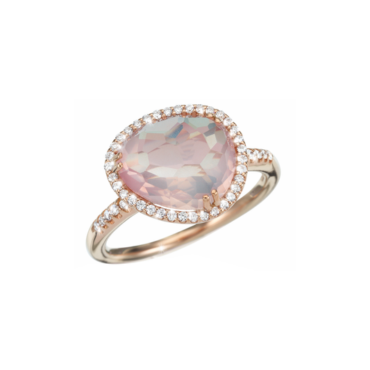 Oliver Heemeyer Jamie Rose Quartz Ring made of 18k rose gold.