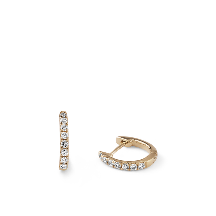 Oliver Heemeyer Kate Mini Diamond Hoops 9,0 mm made of 18k yellow gold.