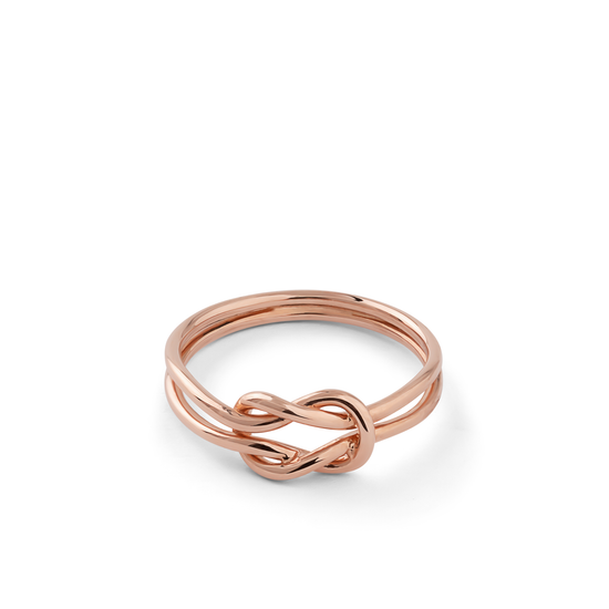 Oliver Heemeyer Knot ring made of 18k rose gold.