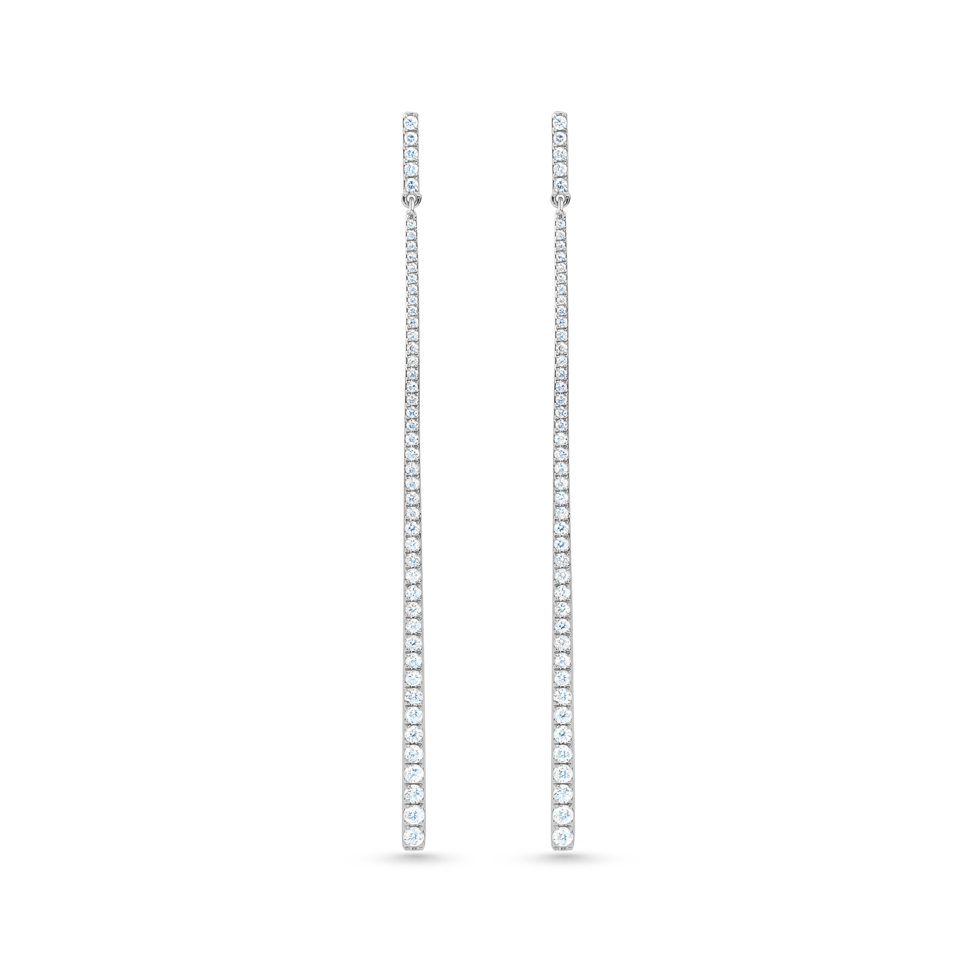 Oliver Heemeyer Line white diamond earrings made of 18k white gold.