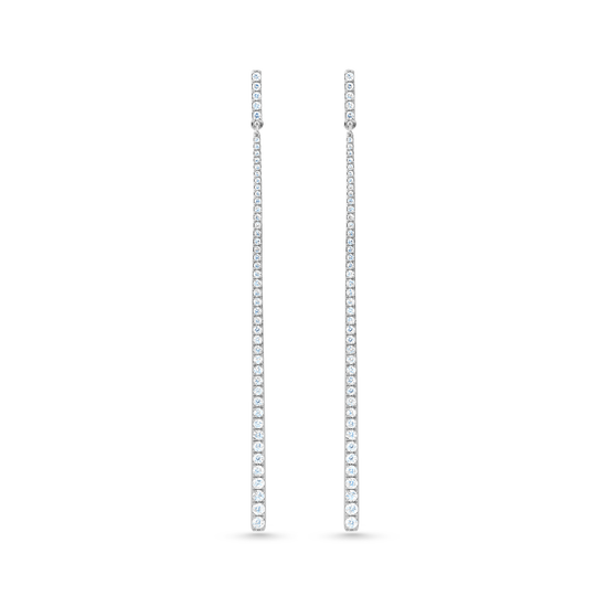 Oliver Heemeyer Line white diamond earrings made of 18k white gold.