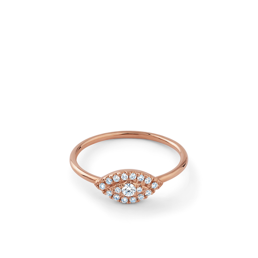 Oliver Heemeyer Mia diamond ring made of 18k rose gold.