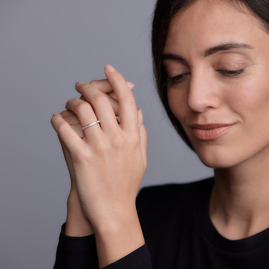 Oliver Heemeyer Briar diamond ring made of 18k white gold.