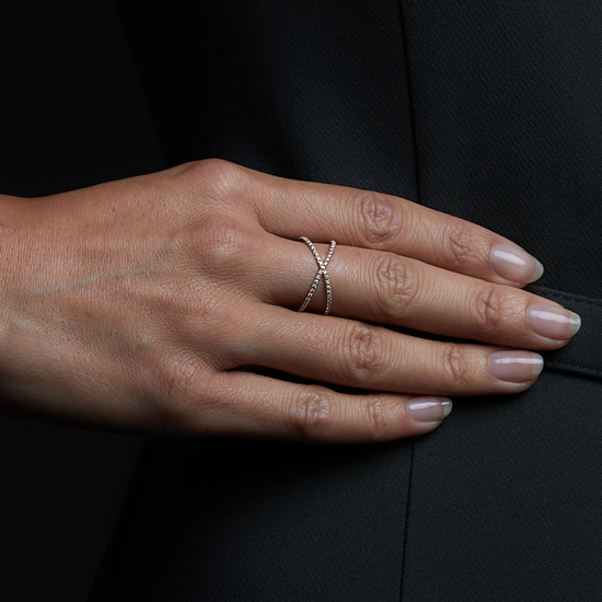Woman wearing the Oliver Heemeyer Orbit Diamond Ring Small. Close Up.