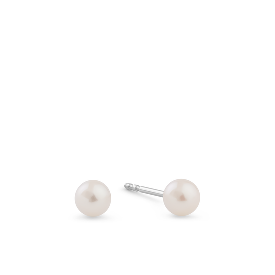 Oliver Heemeyer Pearl Ear Studs made of 18k white gold.