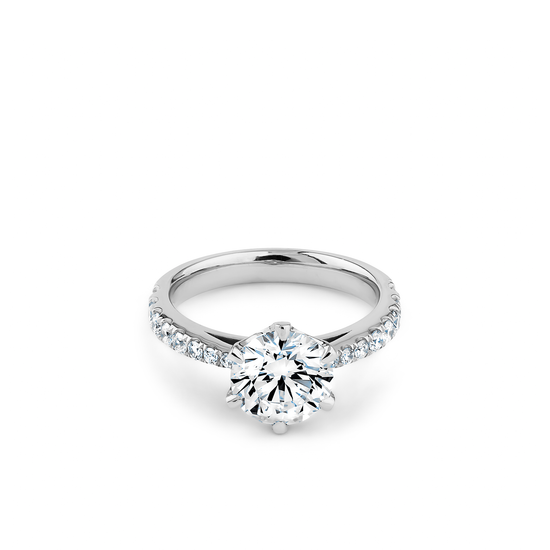Oliver Heemeyer Bridge® Solitaire Diamond Ring Fancy made of platinum.