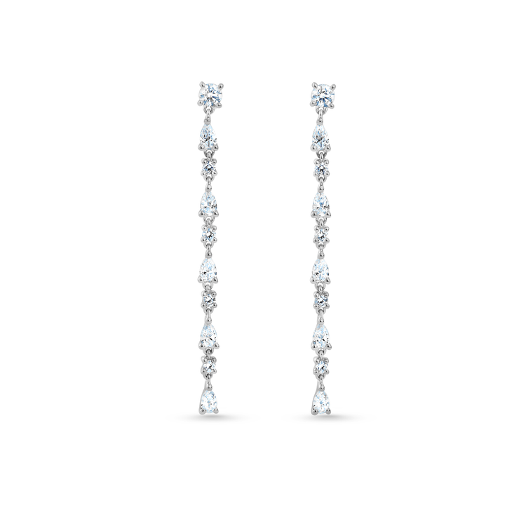 Oliver Heemeyer Shannon diamond earrings made of 18k white gold.