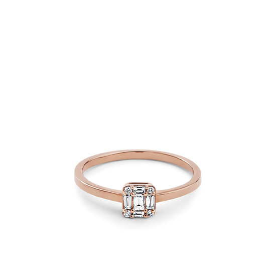 Oliver Heemeyer Square Diamond Ring made of 18k rose gold.