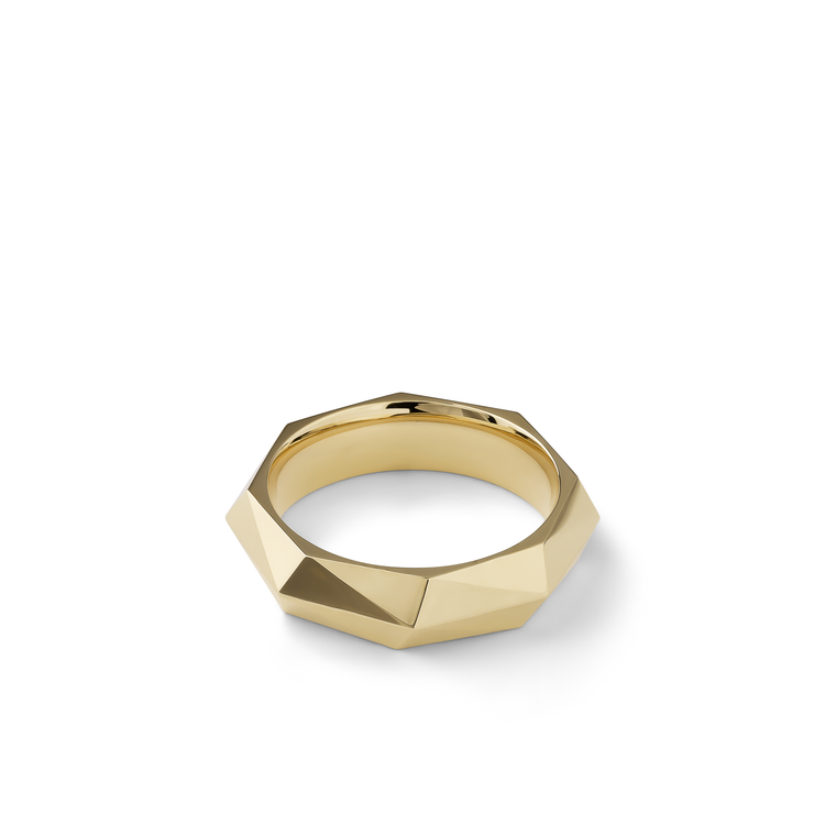 Oliver Heemeyer Rock gold ring made of 18k yellow gold.