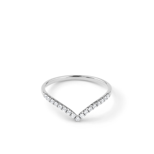 Oliver Heemeyer Victoria Diamond Ring made of 18k white gold.