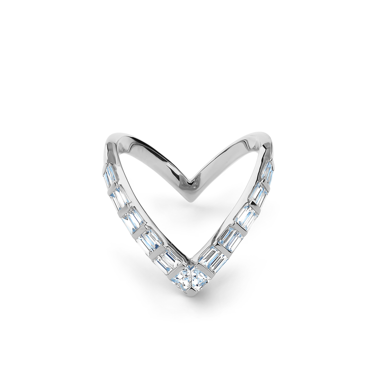 Oliver Heemeyer Valeria baguette cut diamond ring made of 18k white gold.