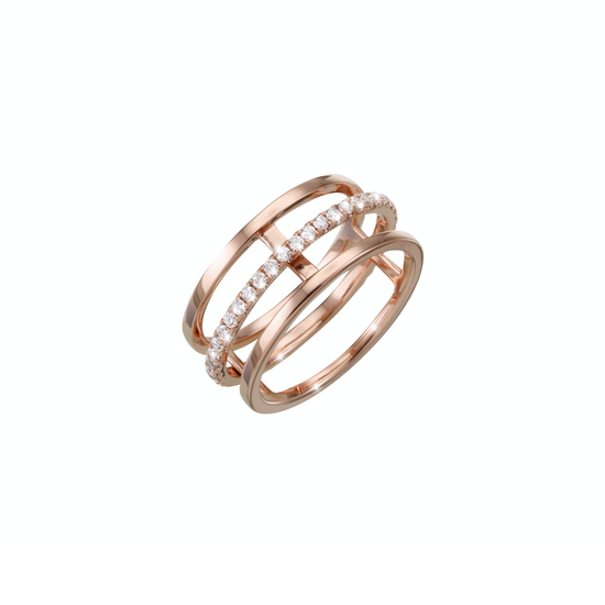 Sophisticated and highest attention to detail. The Dance diamond ring is carefully handcrafted and made out of 18k rose gold. With its movable full circle diamond ring it is a true eye catcher and a beautiful piece of Oliver Heemeyer jewellery. 